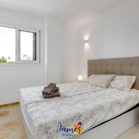 Modern 3 Bedroom Apt With Com Pool Pp30 * Torrevieja