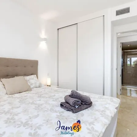 Apartment Modern 3 Bedroom Apt With Com Pool Pp30 *