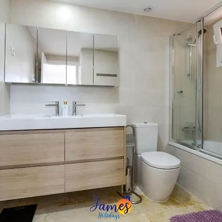 Modern 3 Bedroom Apt With Com Pool Pp30 * Torrevieja