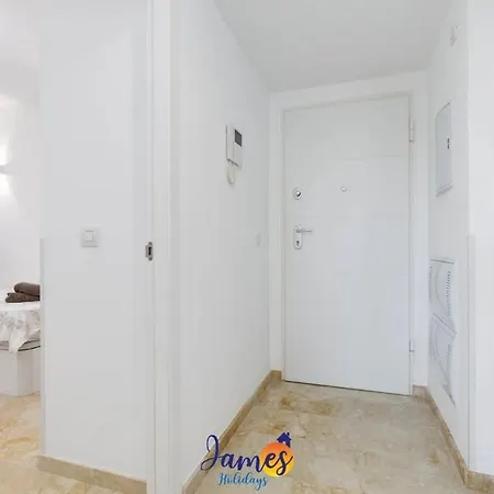 Modern 3 Bedroom Apt With Com Pool Pp30 Apartment Torrevieja