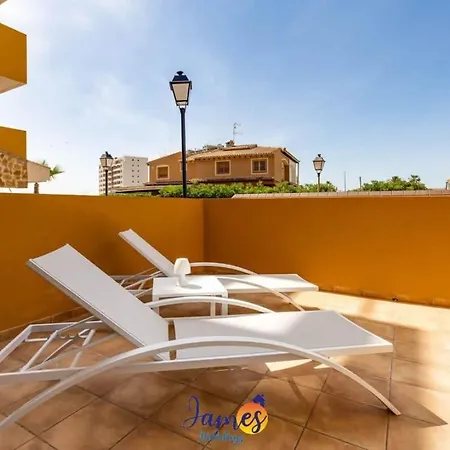 Modern 3 Bedroom Apt With Com Pool Pp30 Apartment *